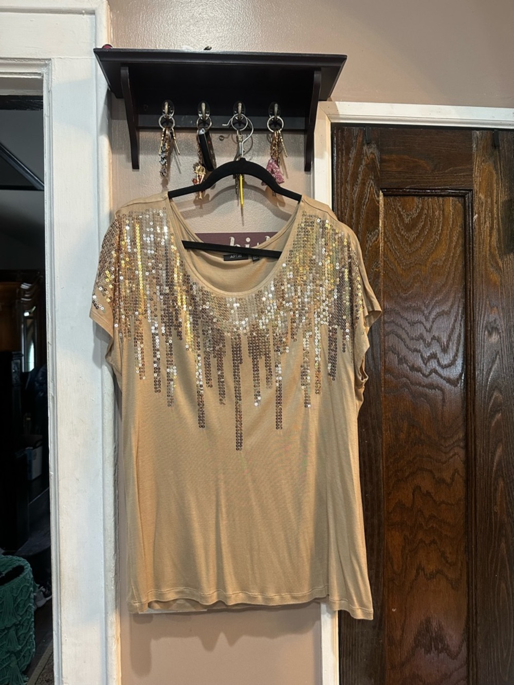Apt. 9 Tan Short Sleeve Tee with Gold Sequin Fringe Drip